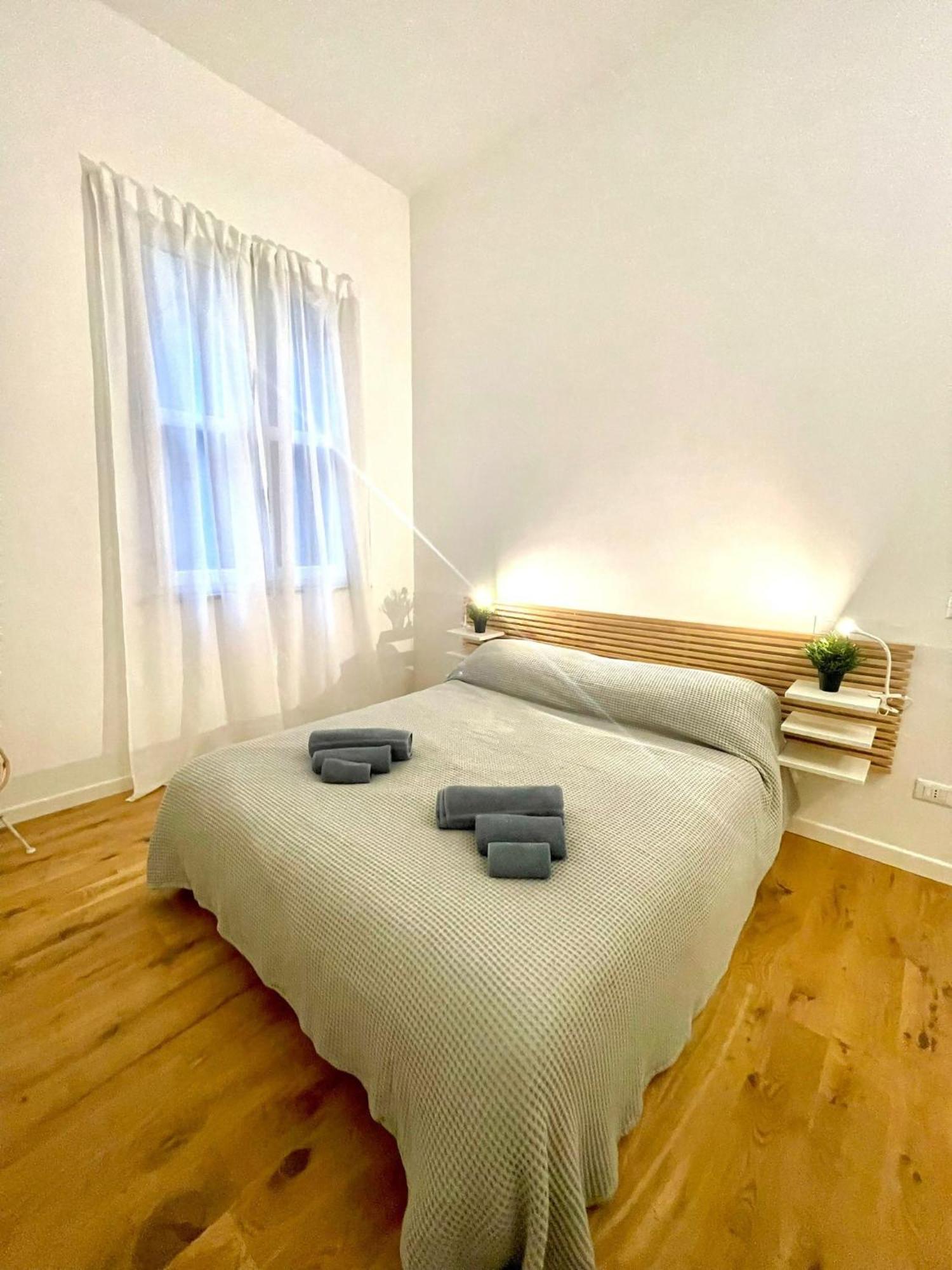 I Marmi New Royal Design Apartment Livorno Ngoại thất bức ảnh